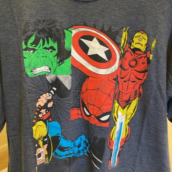 Men’s Marvel comics Navy Blue T-Shirt. 2XL. - Picture 2 of 3